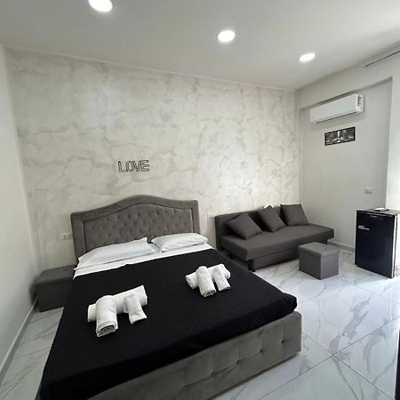 Terrazza Luxury Valentino Apartman Nápoly Kültér fotó