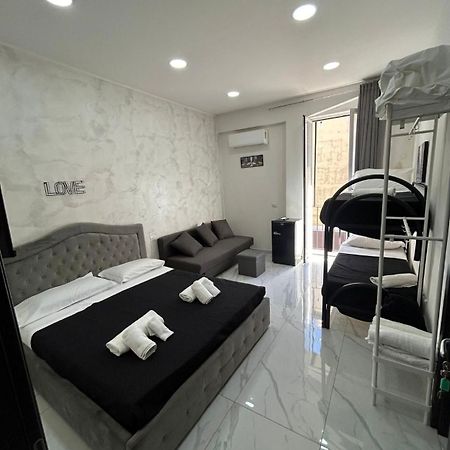 Terrazza Luxury Valentino Apartman Nápoly Kültér fotó