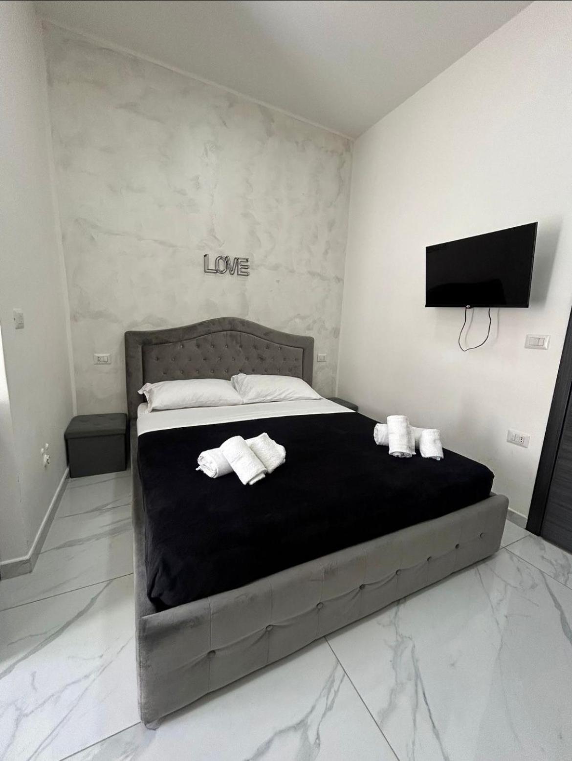 Terrazza Luxury Valentino Apartman Nápoly Kültér fotó