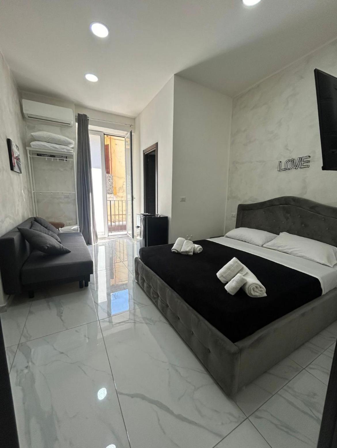 Terrazza Luxury Valentino Apartman Nápoly Kültér fotó