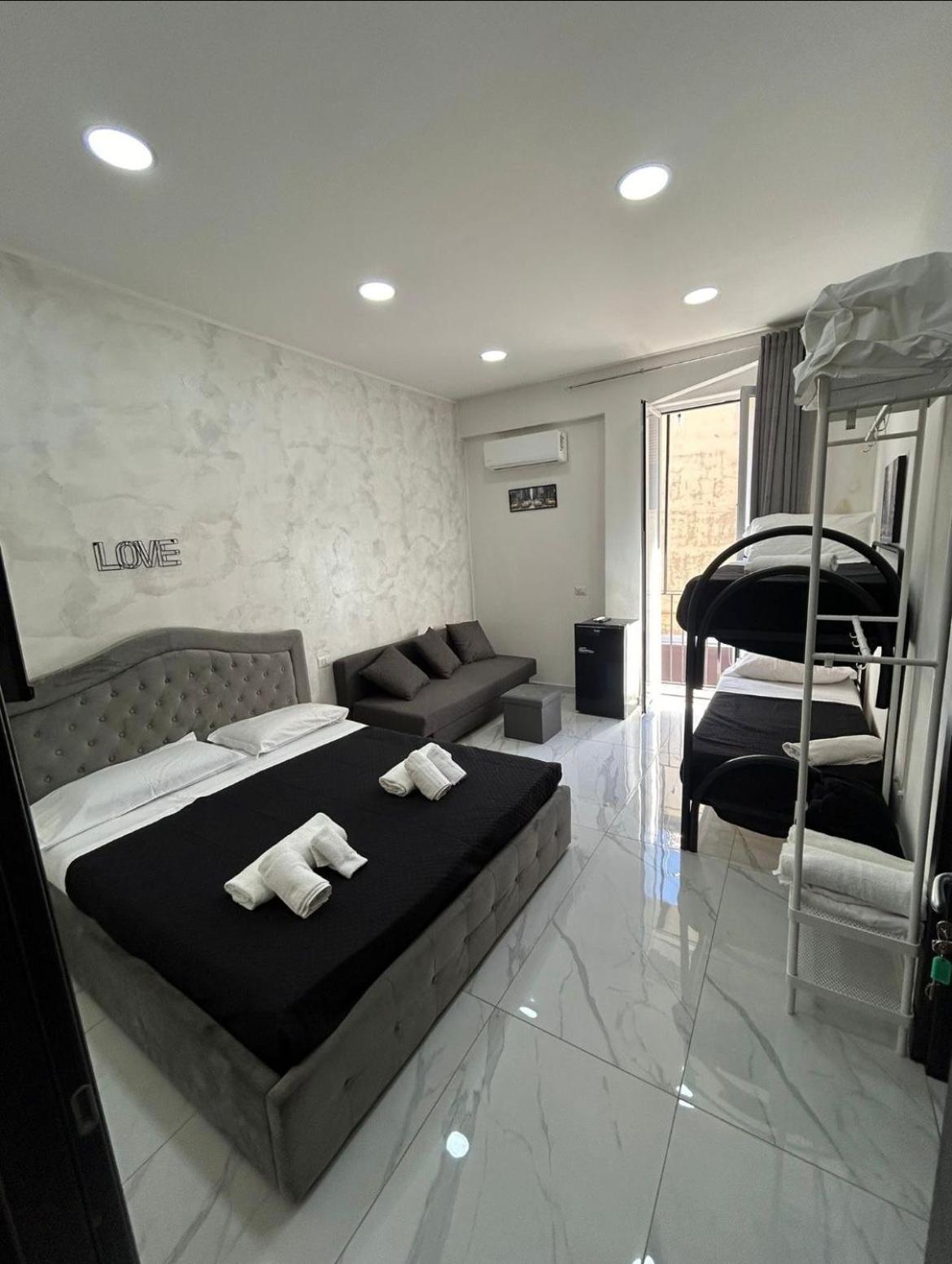 Terrazza Luxury Valentino Apartman Nápoly Kültér fotó